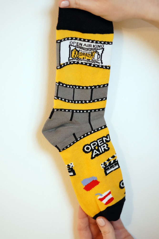 Personalisierte Socken mit farbigen Zehen